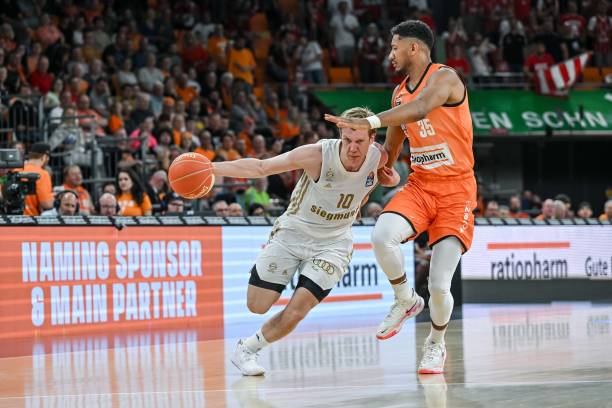 再度成为讨 再度成为讨