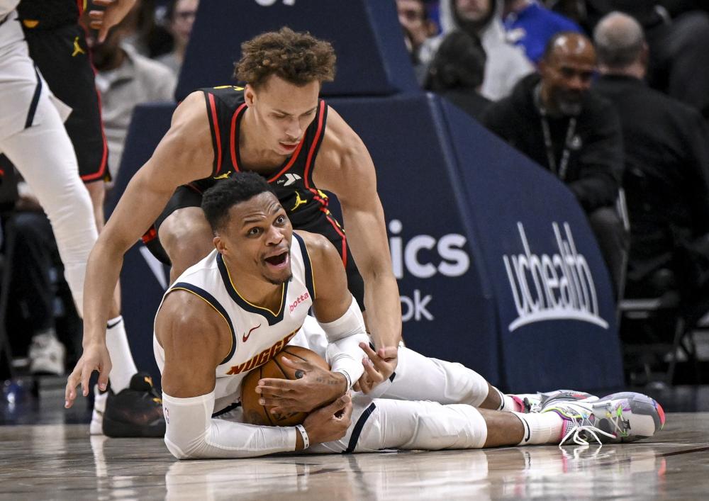 与弹跳冲击 与弹跳冲击