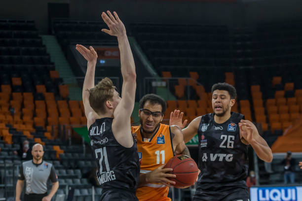 迎战广东队 迎战广东队