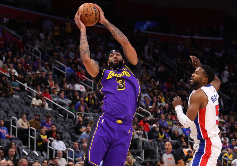 引领球队迈 引领球队迈